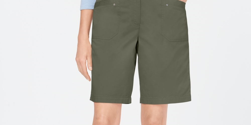 Karen Scott Women's Petite Skimmer Shorts  Green Size 8 P