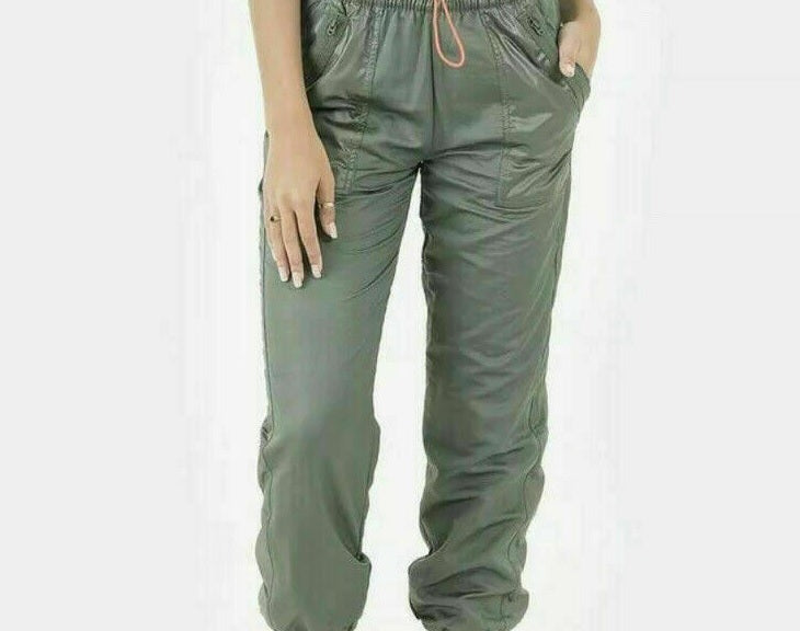 Nike Women's Sportswear Woven Cargo Pants Green Size X-Large