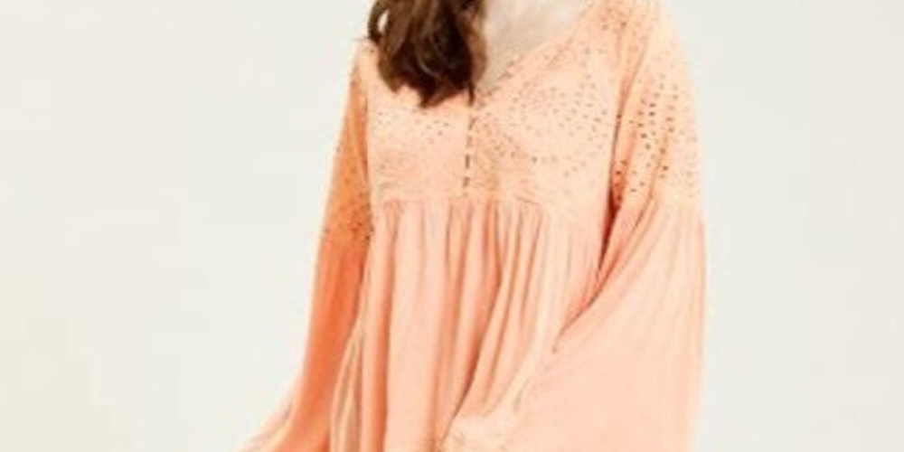 Free People Women's Blouses Sun Blush Eyelet Sea of Love Bell Sleeve Top Blush Size Large
