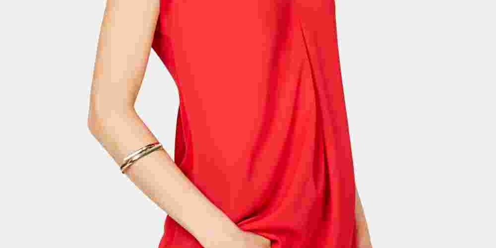 INC International Concepts Women's Inverted-Pleat V-Neck Top Red Size Small