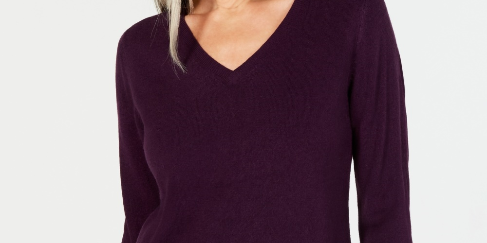 Karen Scott Women's Petite V-Neck Sweater Purple Size Petite