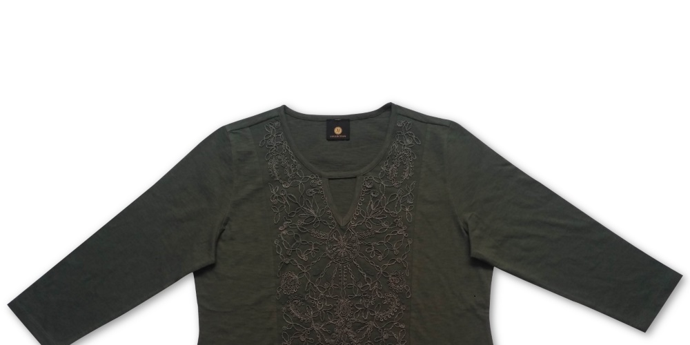 JM Collection Women's Embroidered Keyhole Top Gray Size X-Large