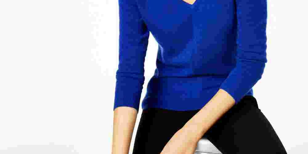 Charter Club Women's V-Neck Cashmere Sweater Blue Size Petite Small