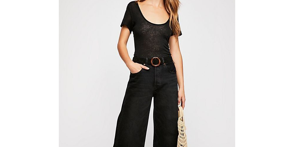 Levi's Women's Classic Cropped Wide Leg Jeans Black Size 4