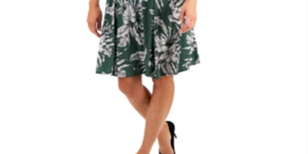 JM Collection Women's Tropic Palapa Embellished Dress Green Size Small