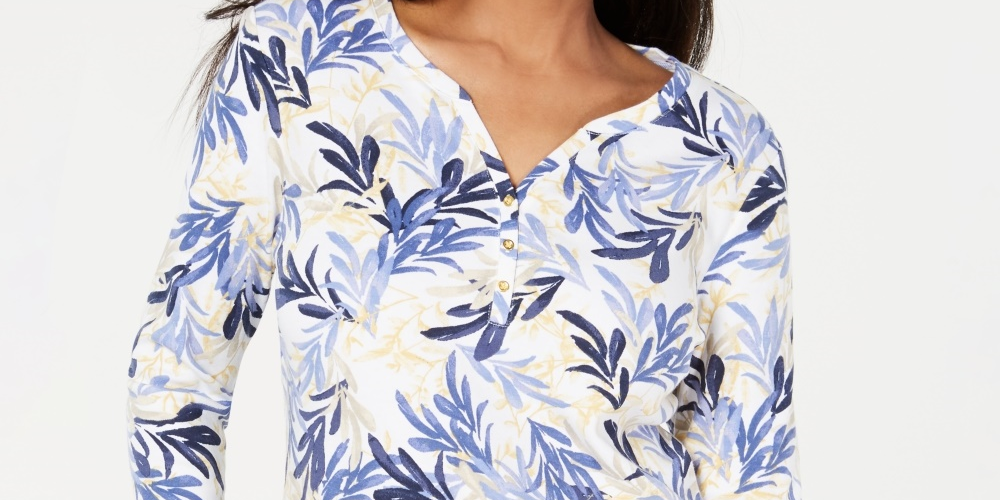 Karen Scott Women's Printed Henley Navy Size Petite Medium