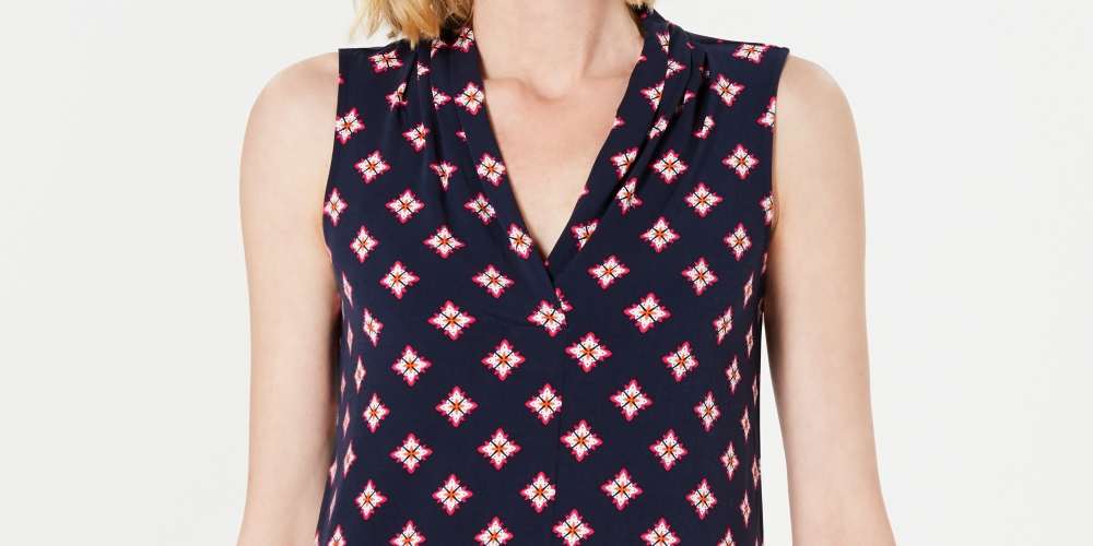 Charter Club Women's Petite V-Neck Printed Blouse Blue Size PXL