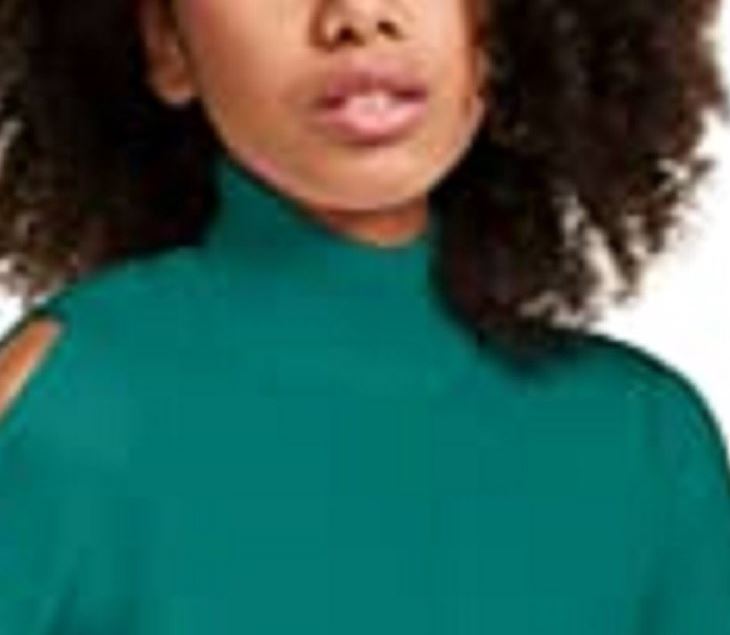 Almost Famous Junior's Lattice Sleeve Sweater Green Size Small