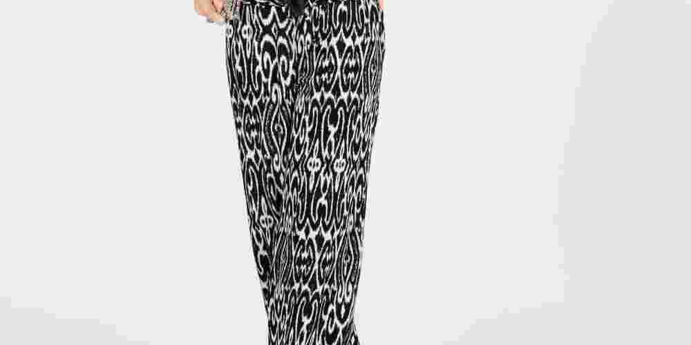 INC International Concepts Women's Tie Front Solid Long Sleeve V Neck Crop Black Size Small
