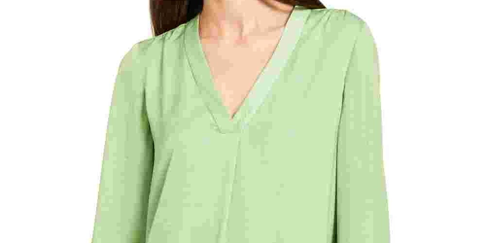 Alfani Women's V Neck Top Green Size Medium