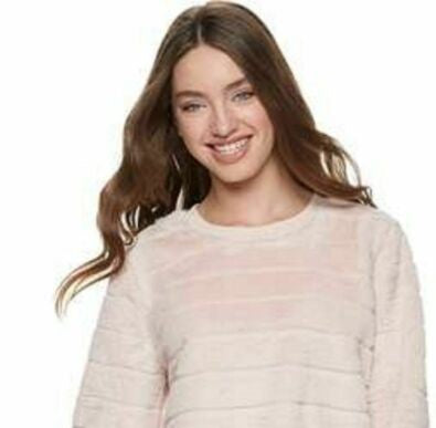 Crave Fame Junior's Faux Fur Sweatshirt White Size Small