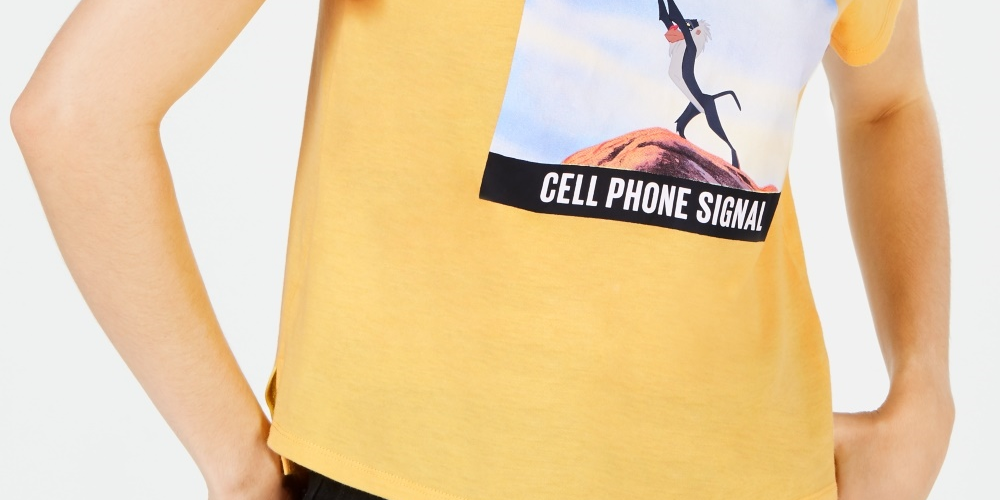 Disney Junior's Lion King Cell Signal T-Shirt Yellow Size Medium