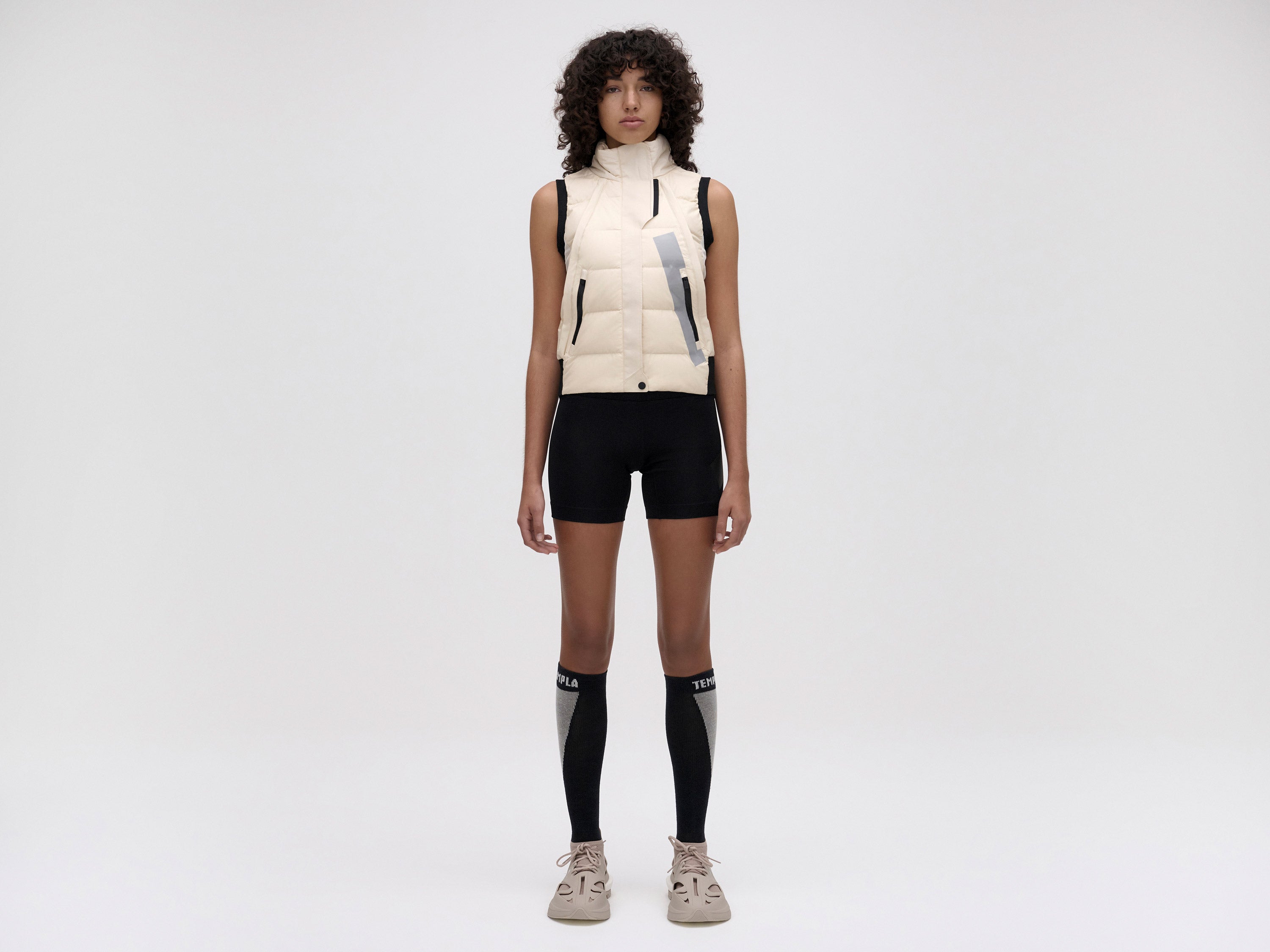 w-25-shorts-black