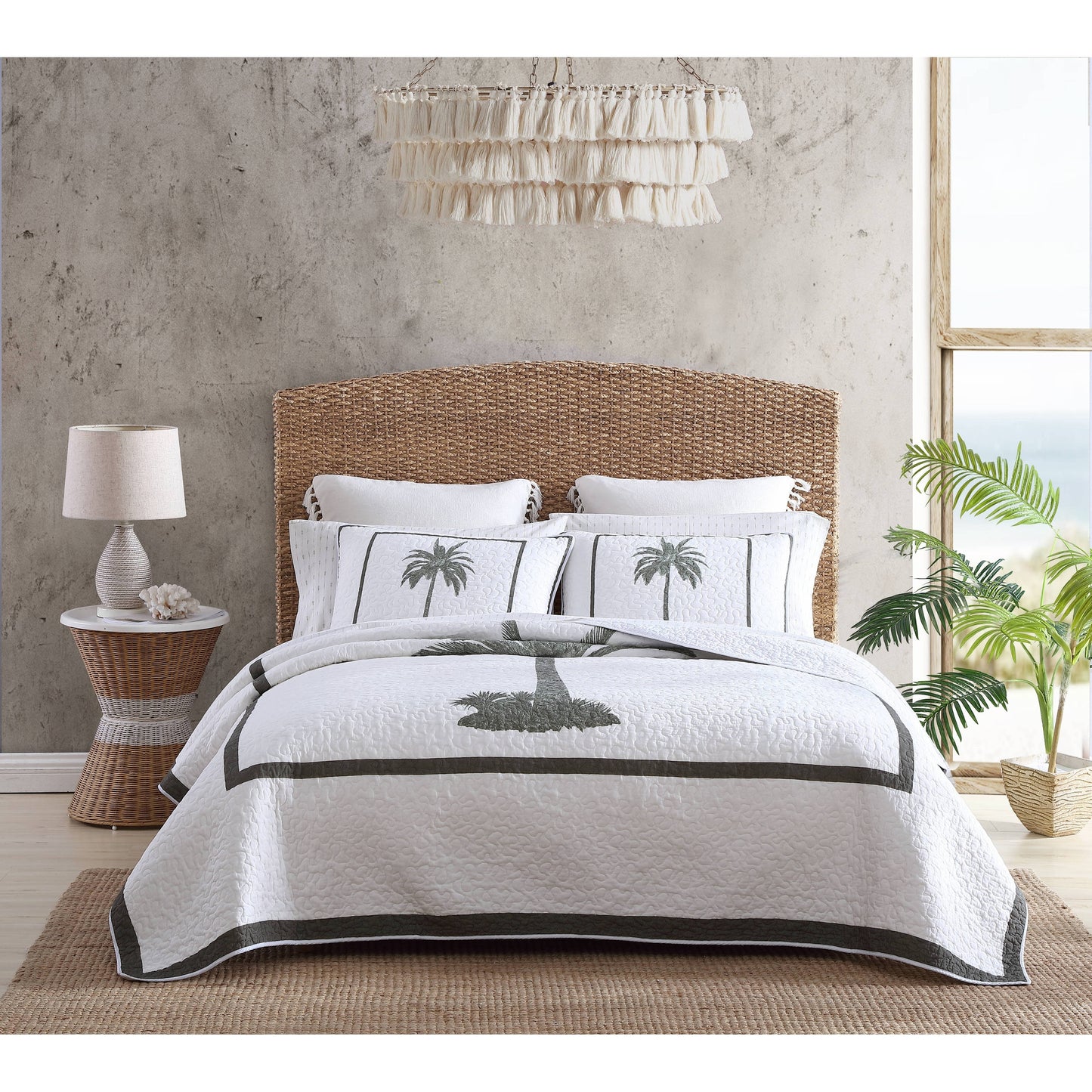 Tommy Bahama Palm Island Tropical Island Quilt and Coordinating Sham Collection