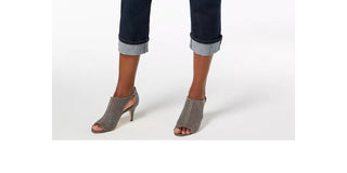 Style & Co Women's Curvy Cuffed Capri Jeans Blue Size 6