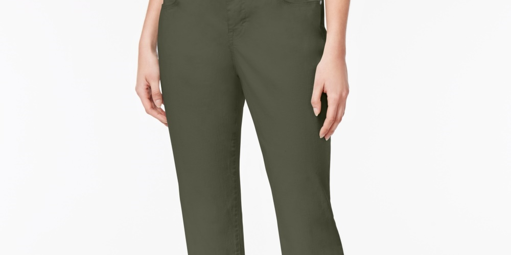 Style & Co Women's Petite Curvy-Fit Capri Jeans Green Size 10 P
