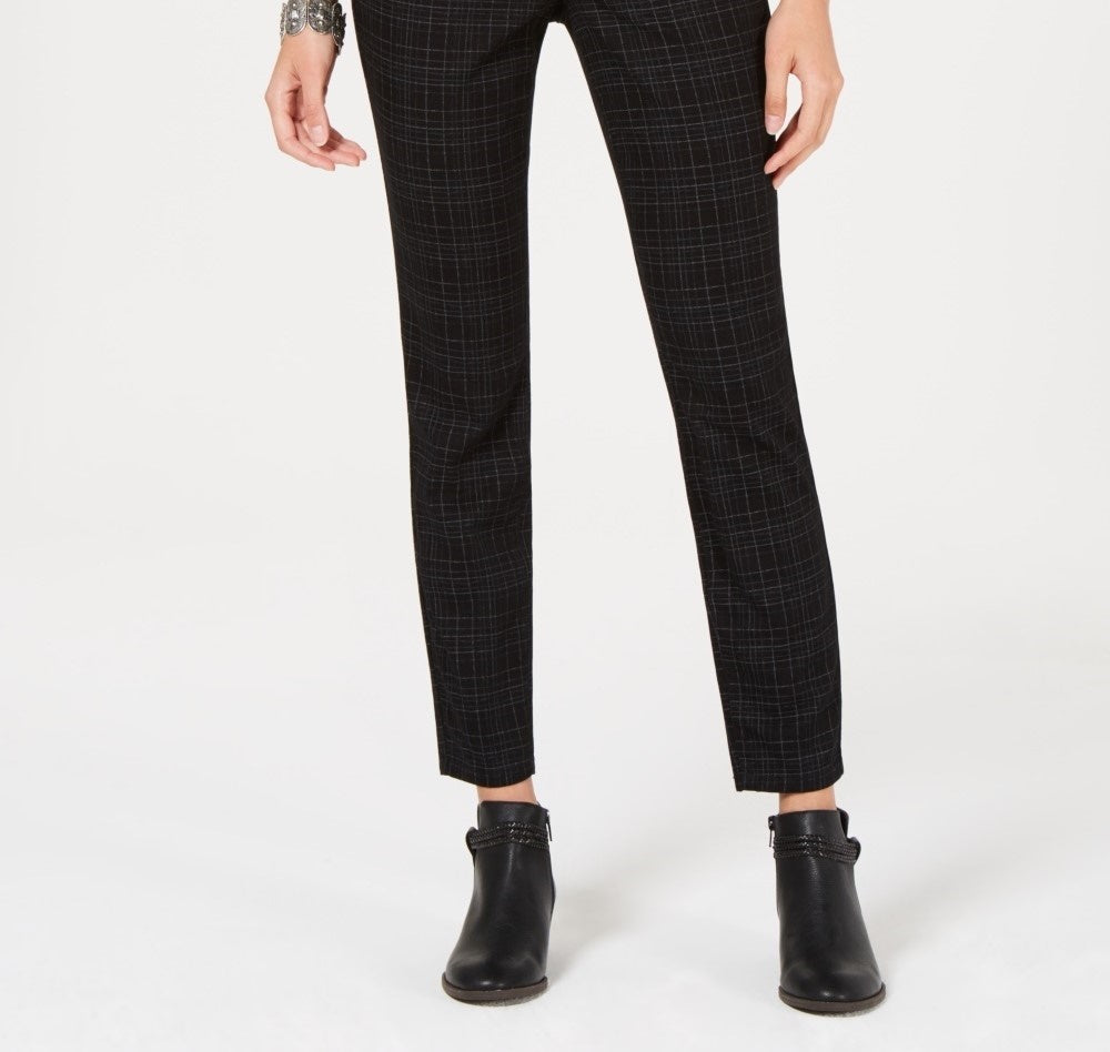 Style & Co Women's Curvy-Fit Skinny Printed Jeans Black Size 18