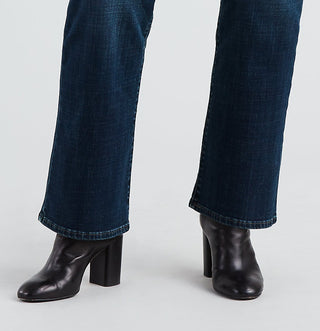 Levi's Women's Trendy Plus Size 415 Classic Bootcut Jeans Dark Blue Size 24W