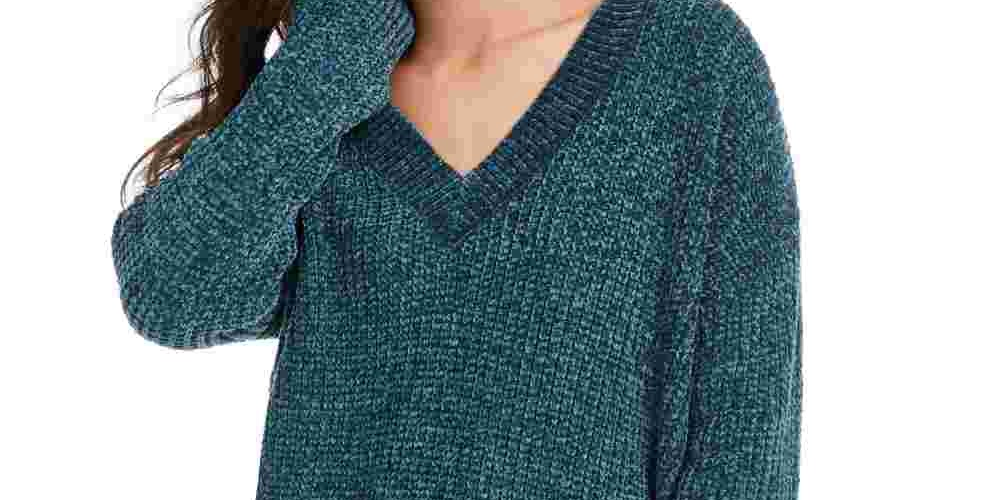 Hippie Rose Junior's V Neck Chenille Sweater Green Size Large