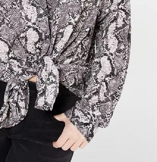 Hippie Rose Juniors' Printed Utility Shirt Silver Size Small