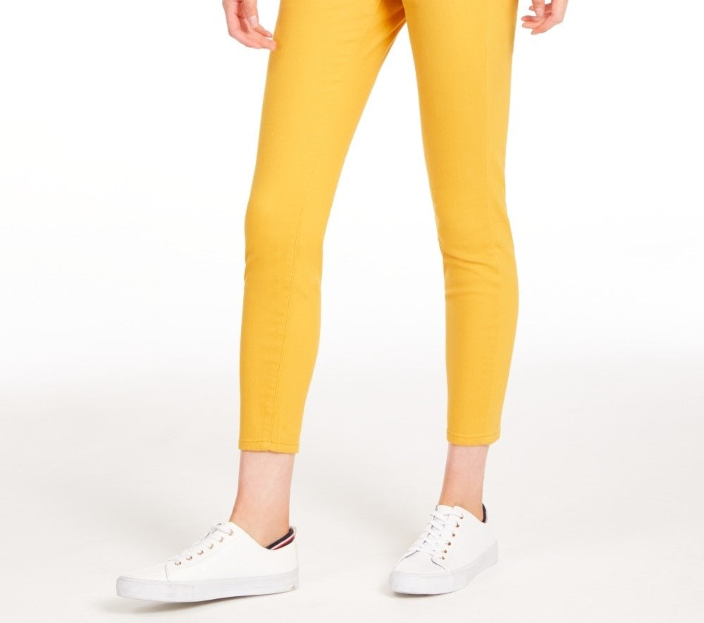 Tommy Hilfiger Women's Tribeca Skinny Cropped Jeans Yellow Size 8