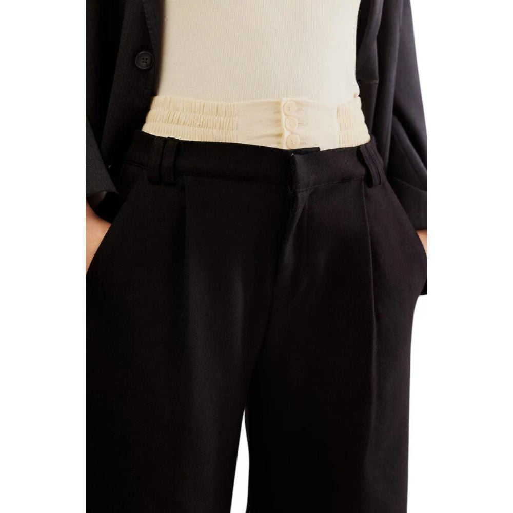 Moon River Layered Waistband Pants Black