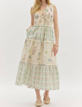 Entro - Tiered Floral Midi Dress
