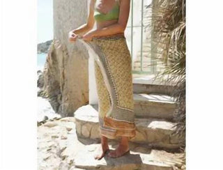 Beachwood Baby - The Pareo Flower Patterned Sarong