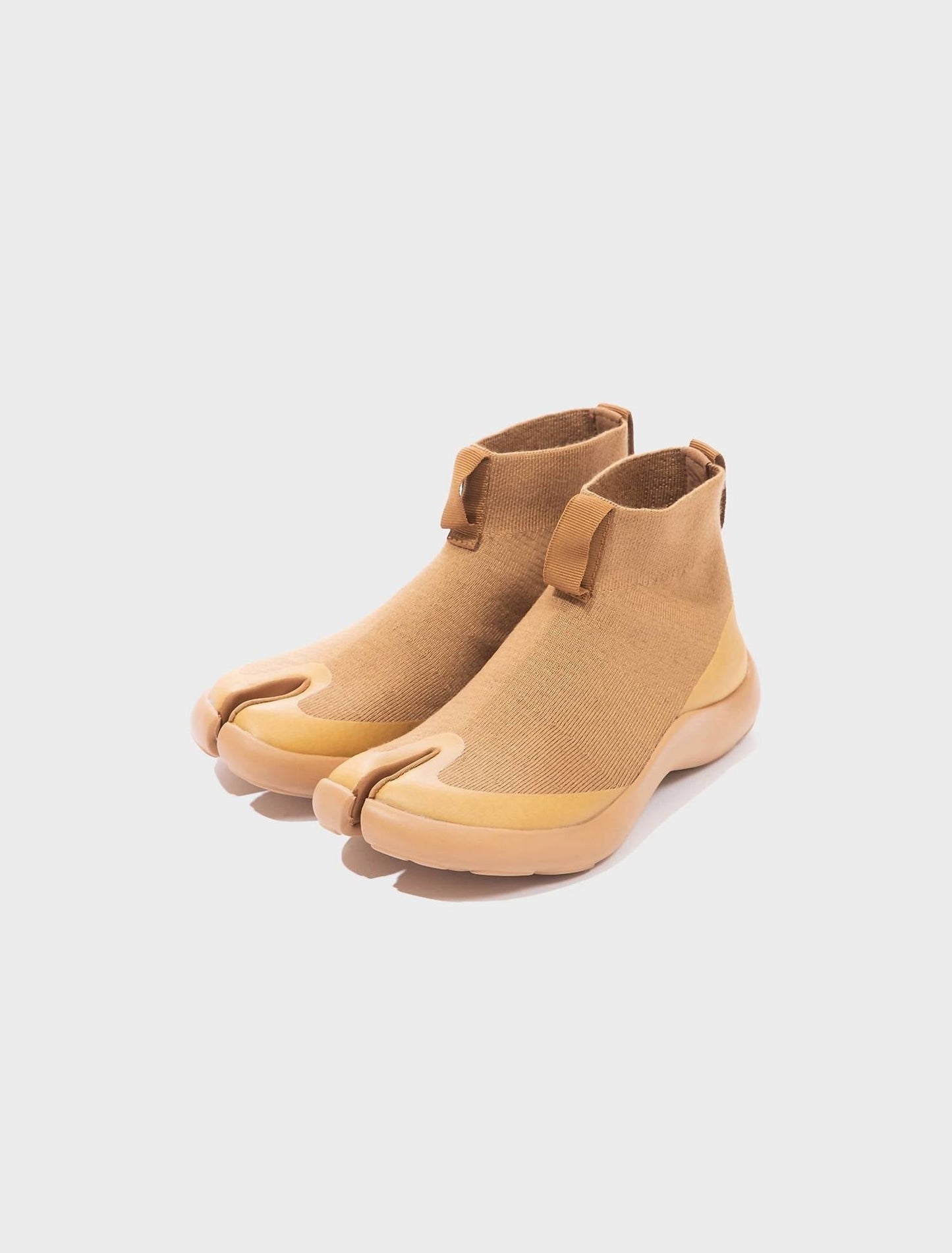 Tabi - Unisex Hightop Sneakers