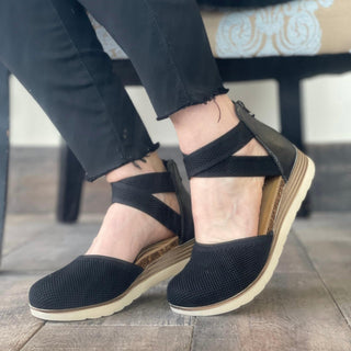 Biza - Women's Blanche Walking Sandal