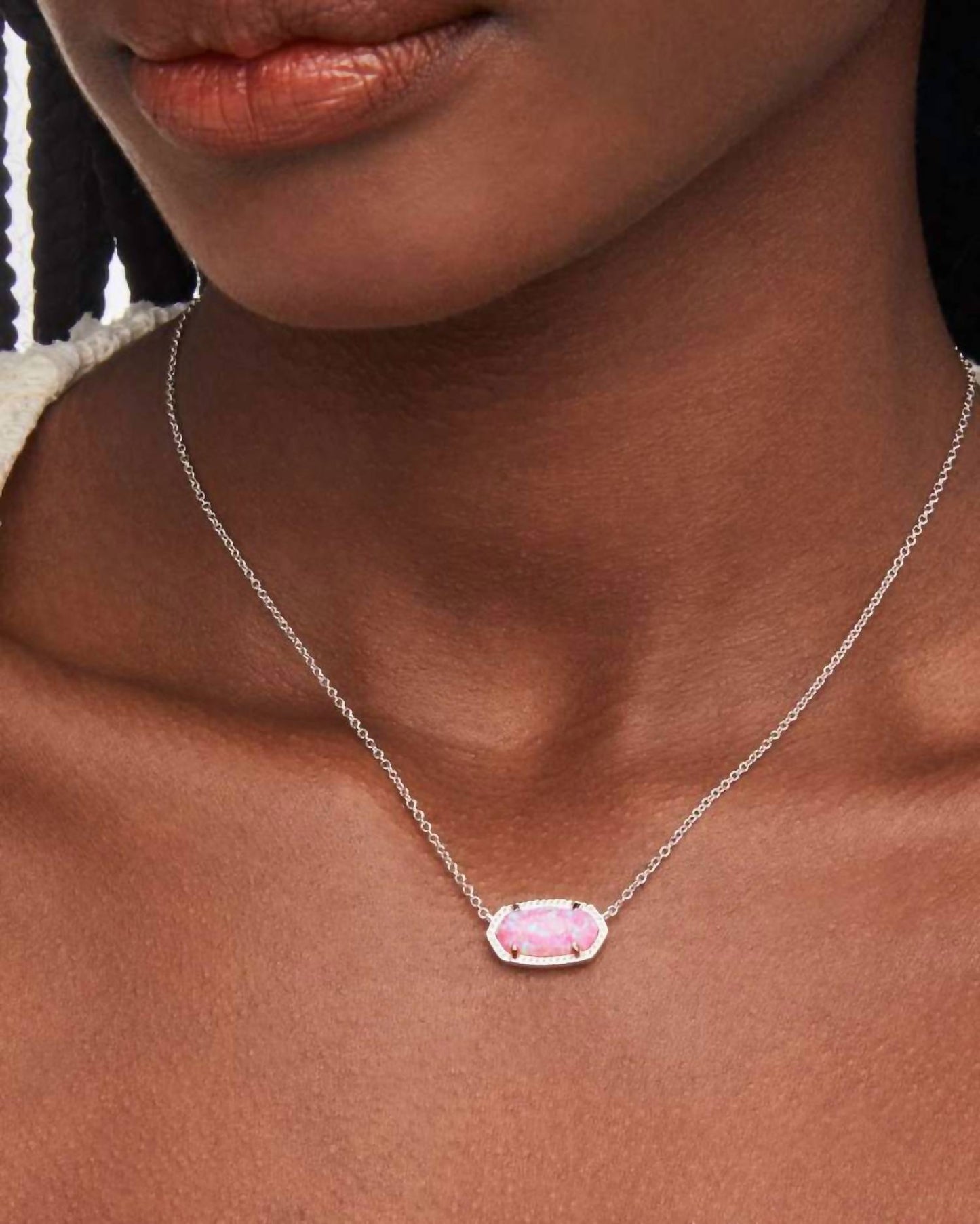 Kendra Scott - Elisa Gold Short Pendant Necklace