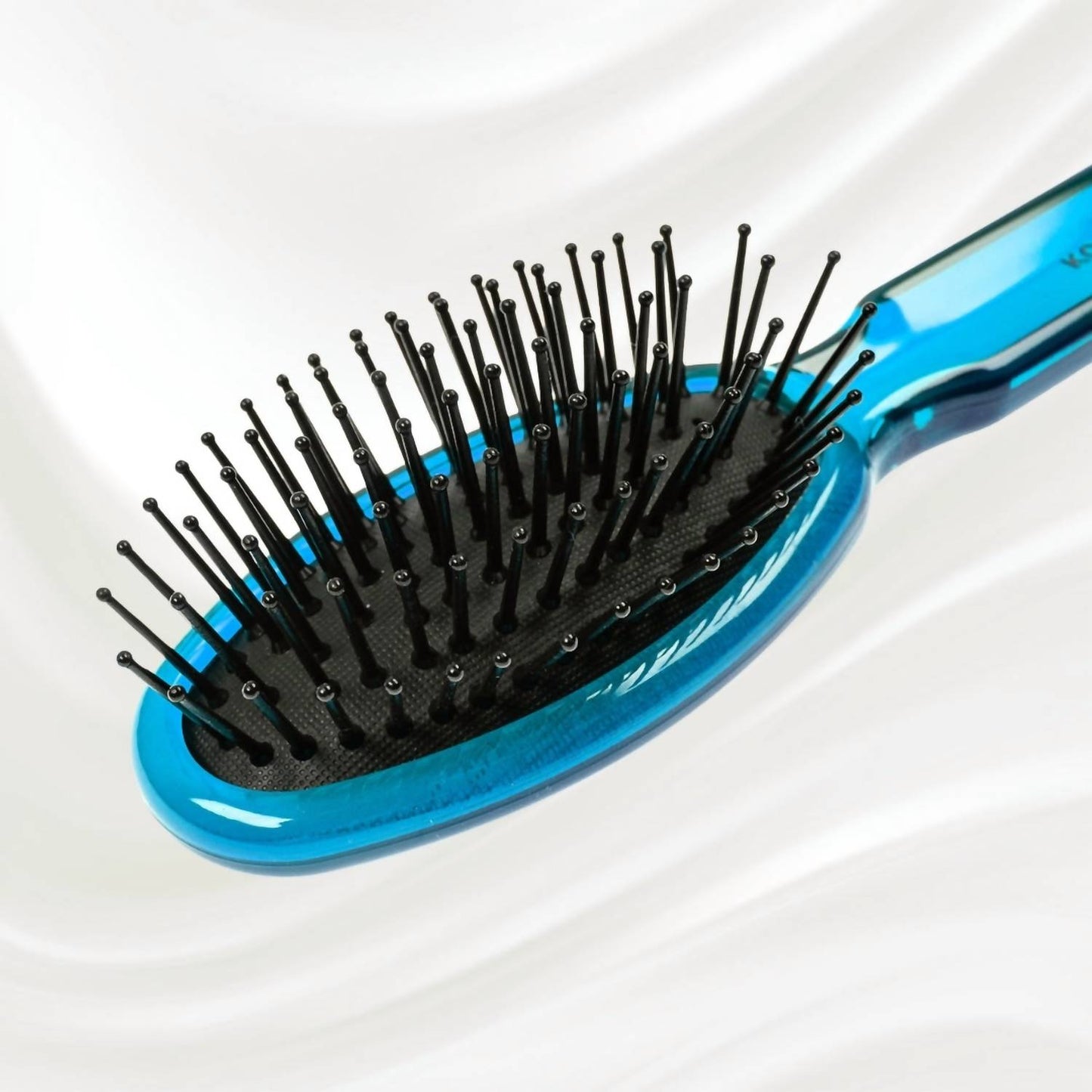 Koh-I-Noor Beauty Usa - Women's All Seasons Synthetic Pin Hair Brush