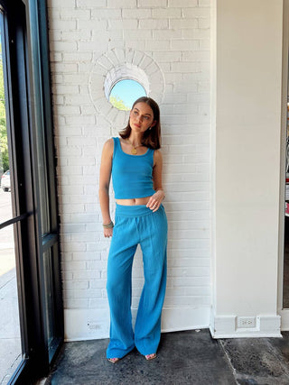 Bobi - Ribbed Scoop Neck Cropped Tank Top