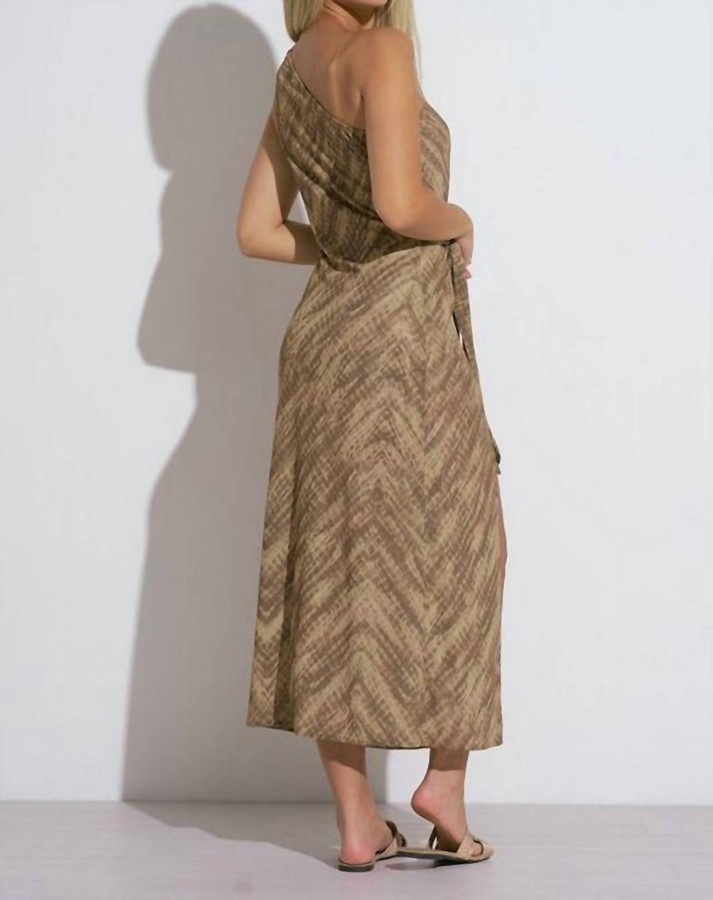 Elan - Havana One-shoulder Dress
