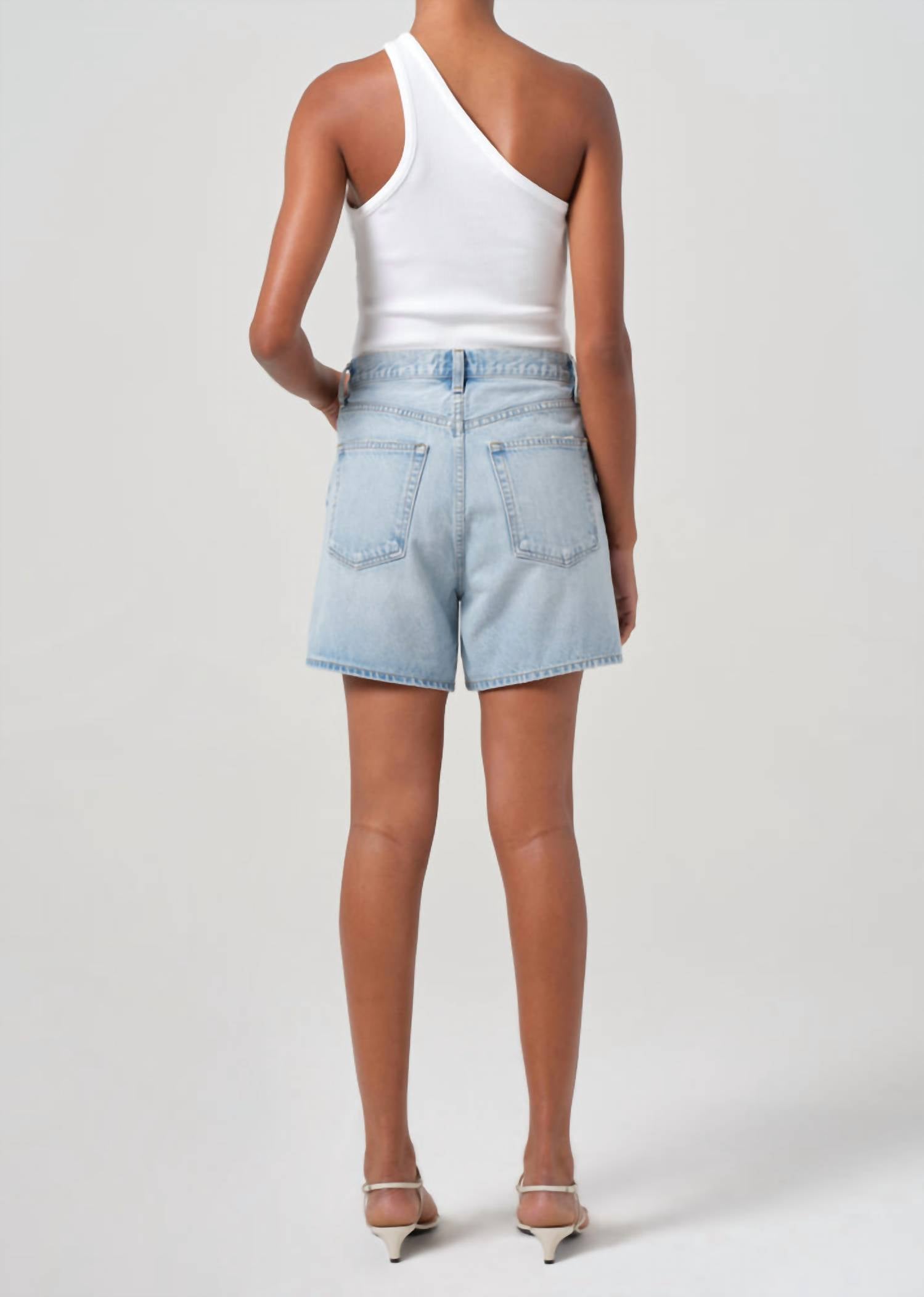 agolde-v-waist-baggy-denim-shorts