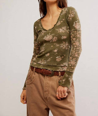 Free People - CLOVER PRINTED THERMAL TOP
