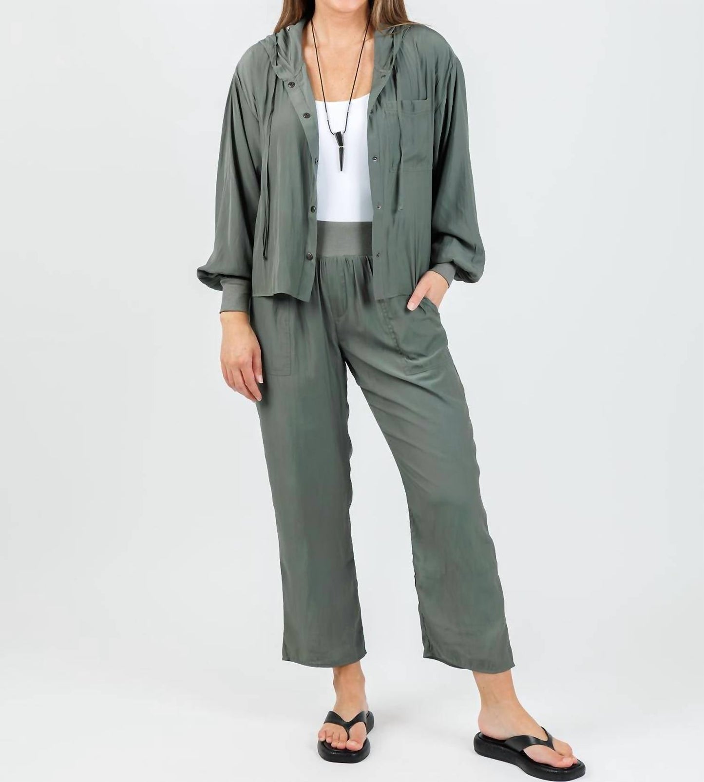 Lola & Sophie - Women's D Satin Crop Pants