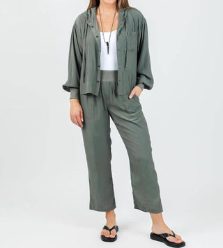 Lola & Sophie - Women's D Satin Crop Pants