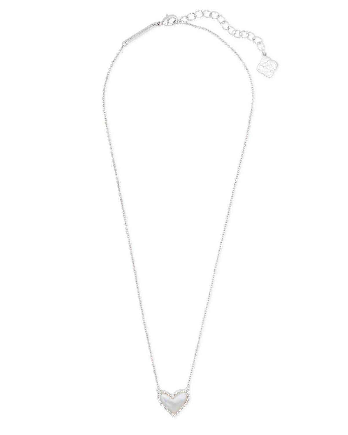 Kendra Scott - Women's Ari Heart Pendant Necklace