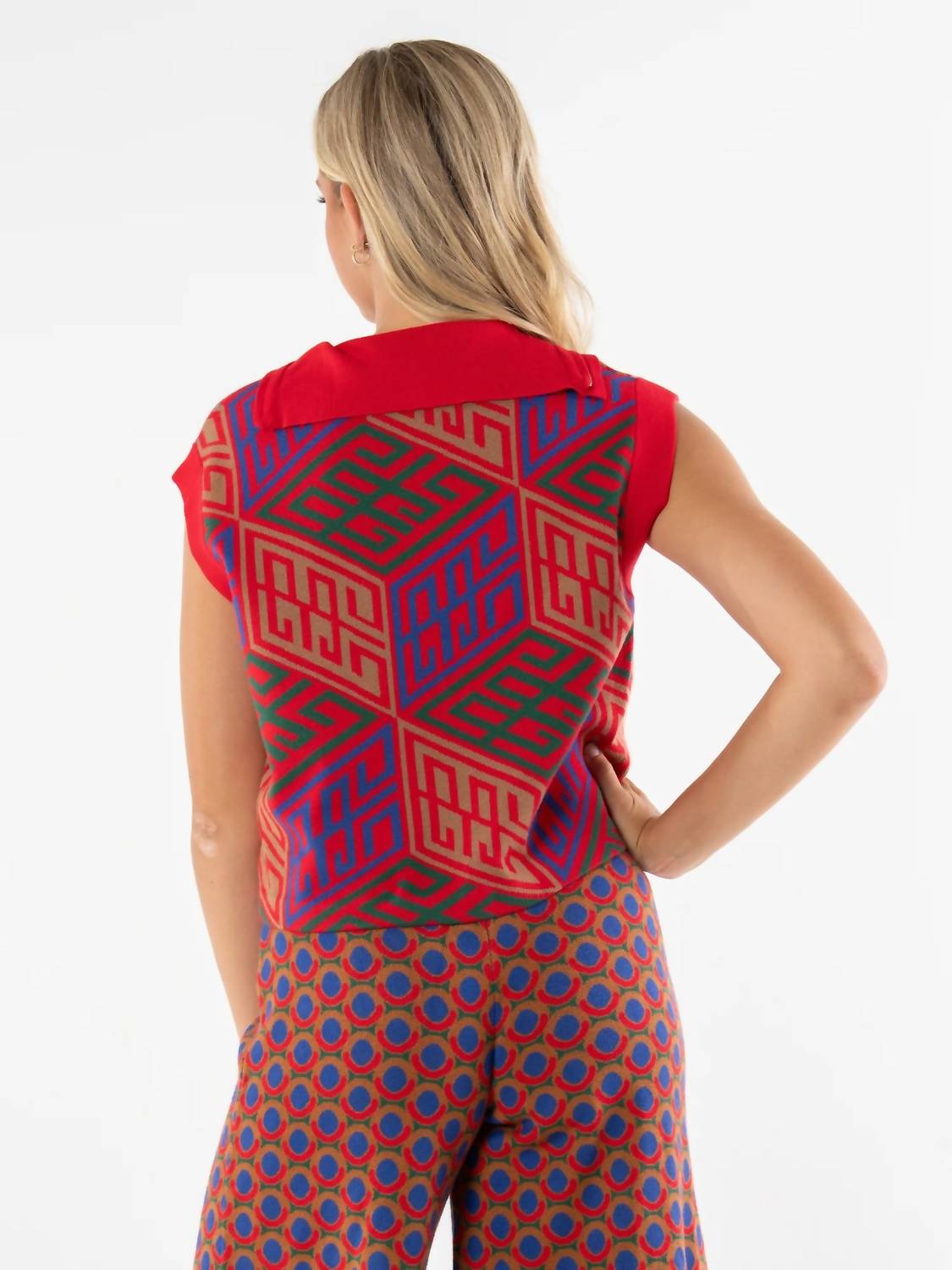 Emily Mccarthy - Poppy Pullover Vest