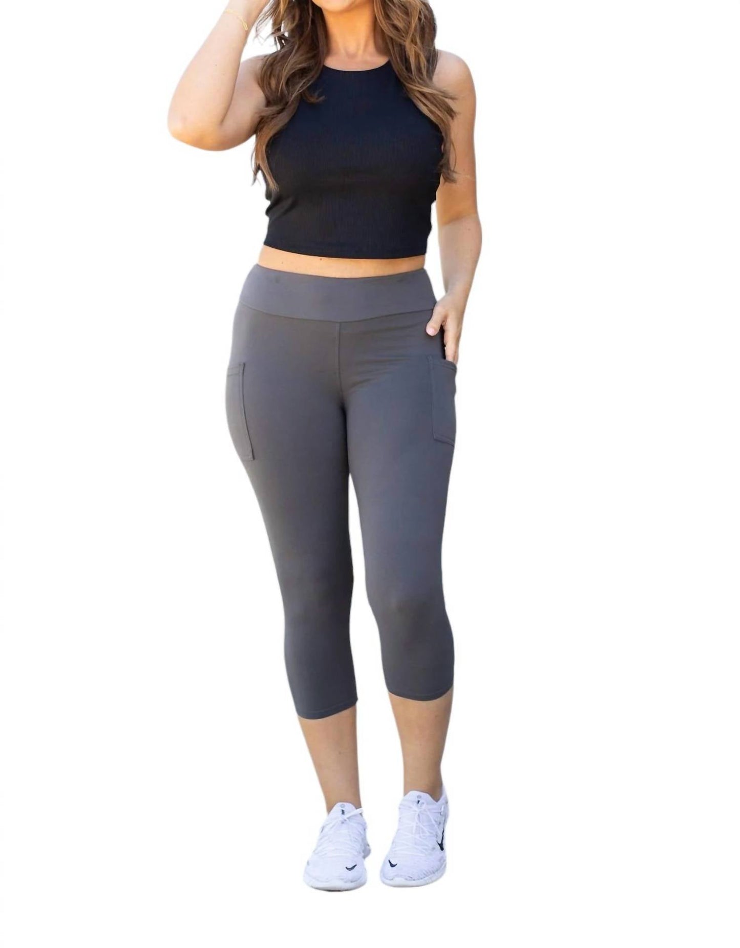 Julia Rose - Capri Leggings With Pockets