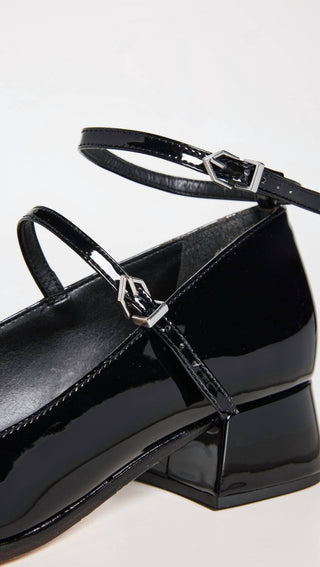 Schutz - Women's Dorothy Pump