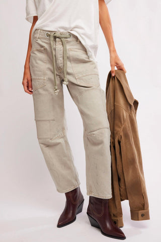 Free People - Moxie Jetty Pull-on Barrel Jeans