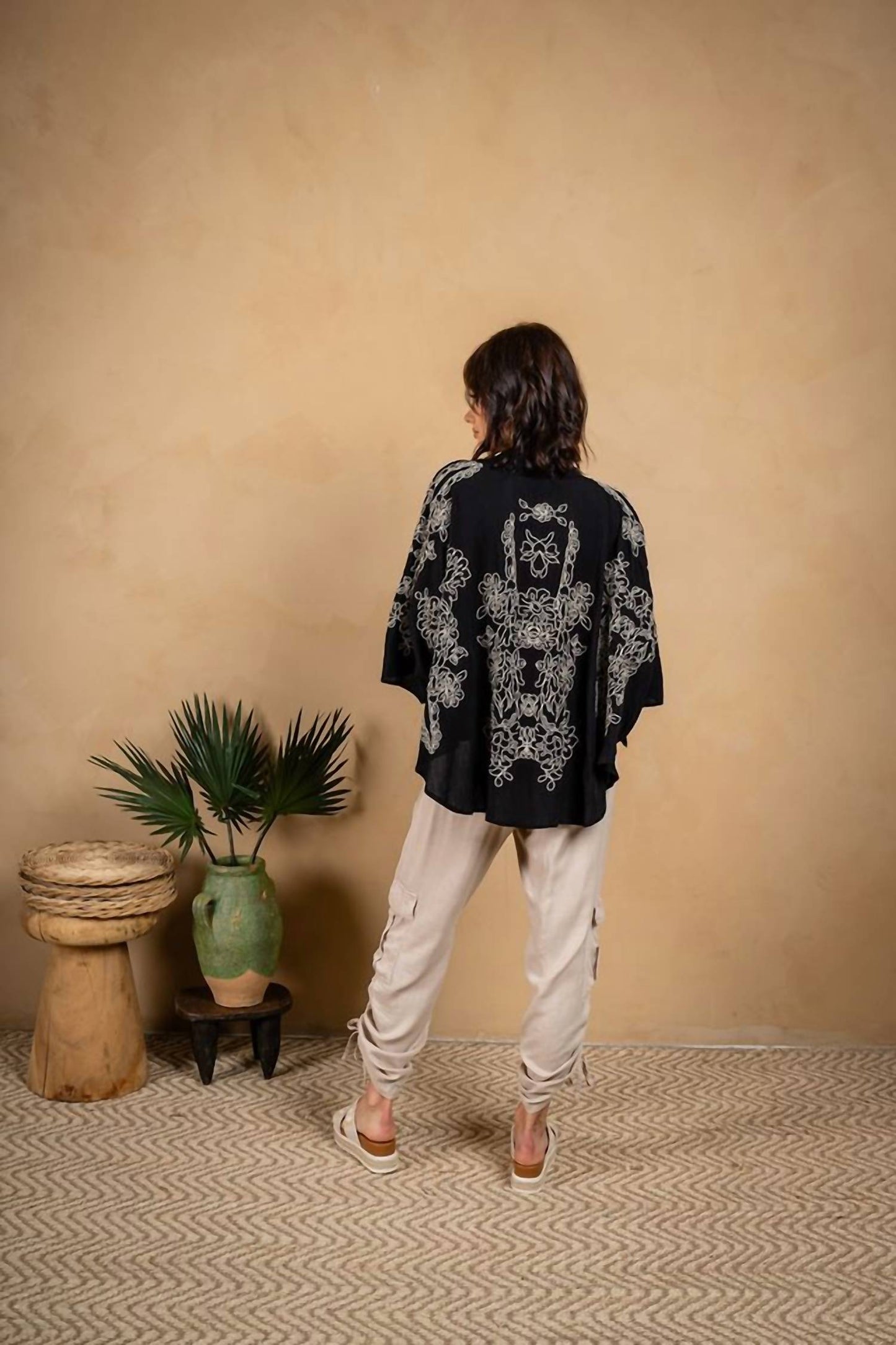 Paparazzi - Women's Embroidered Tie Front Blouse