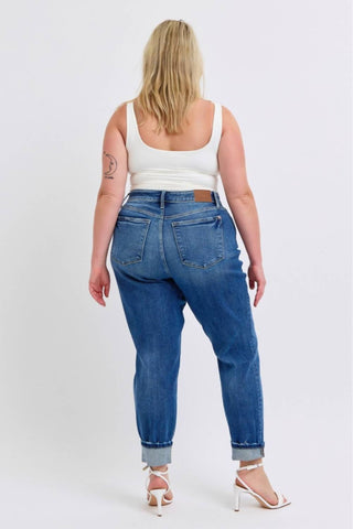Judy Blue - Mid Rise Boyfriend Jeans