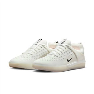 Nike - Men's SB Nyjah 3 Sneakers