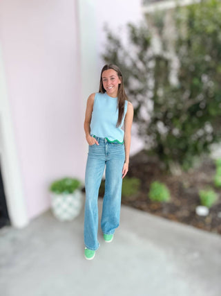 Entro - Women's Scallop Top