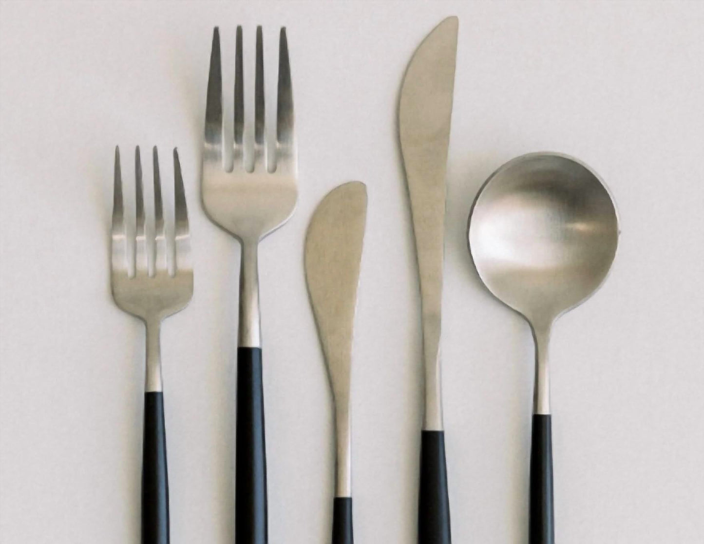 Borrowed Blu - Luna Flatware 5 Piece Set