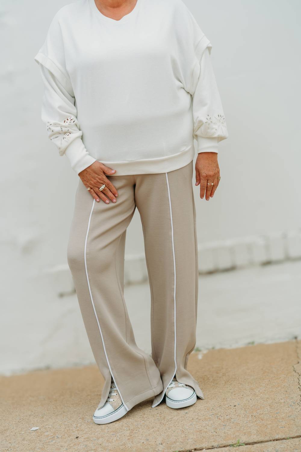 Spanx - Airpique Straight Track Pant