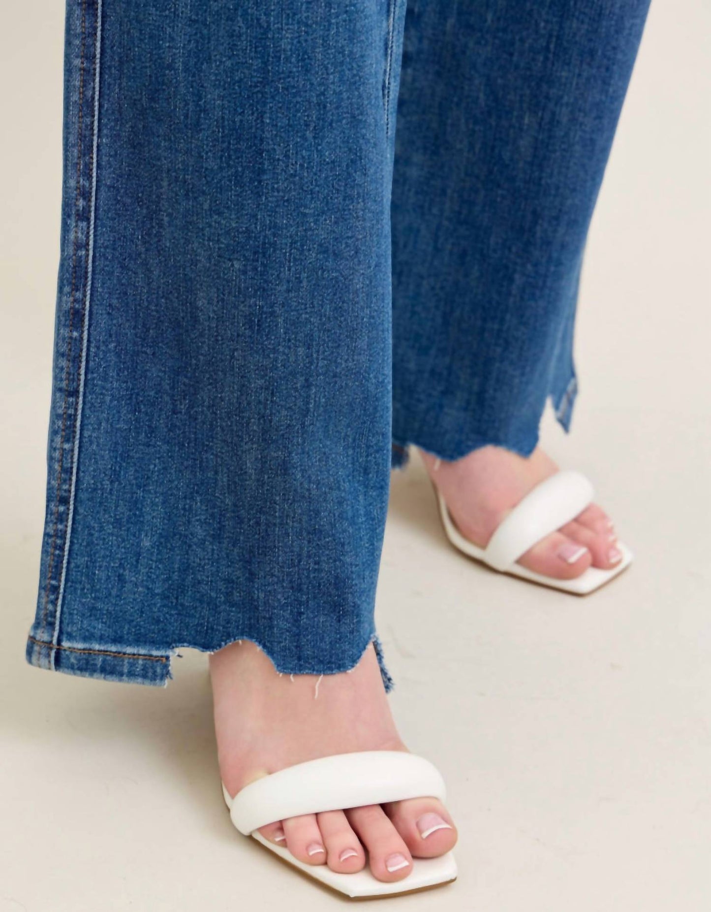 Judy Blue - All Chewed Up Wide Leg Jean